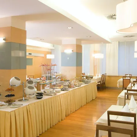 Lovec Hotel 4*